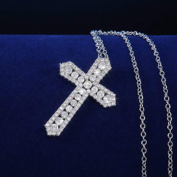 NEW Silver Round Diamond Holy Cross Necklace - Picture 2 of 8